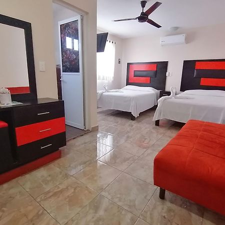 Hotel Jardin Cancun Exterior photo